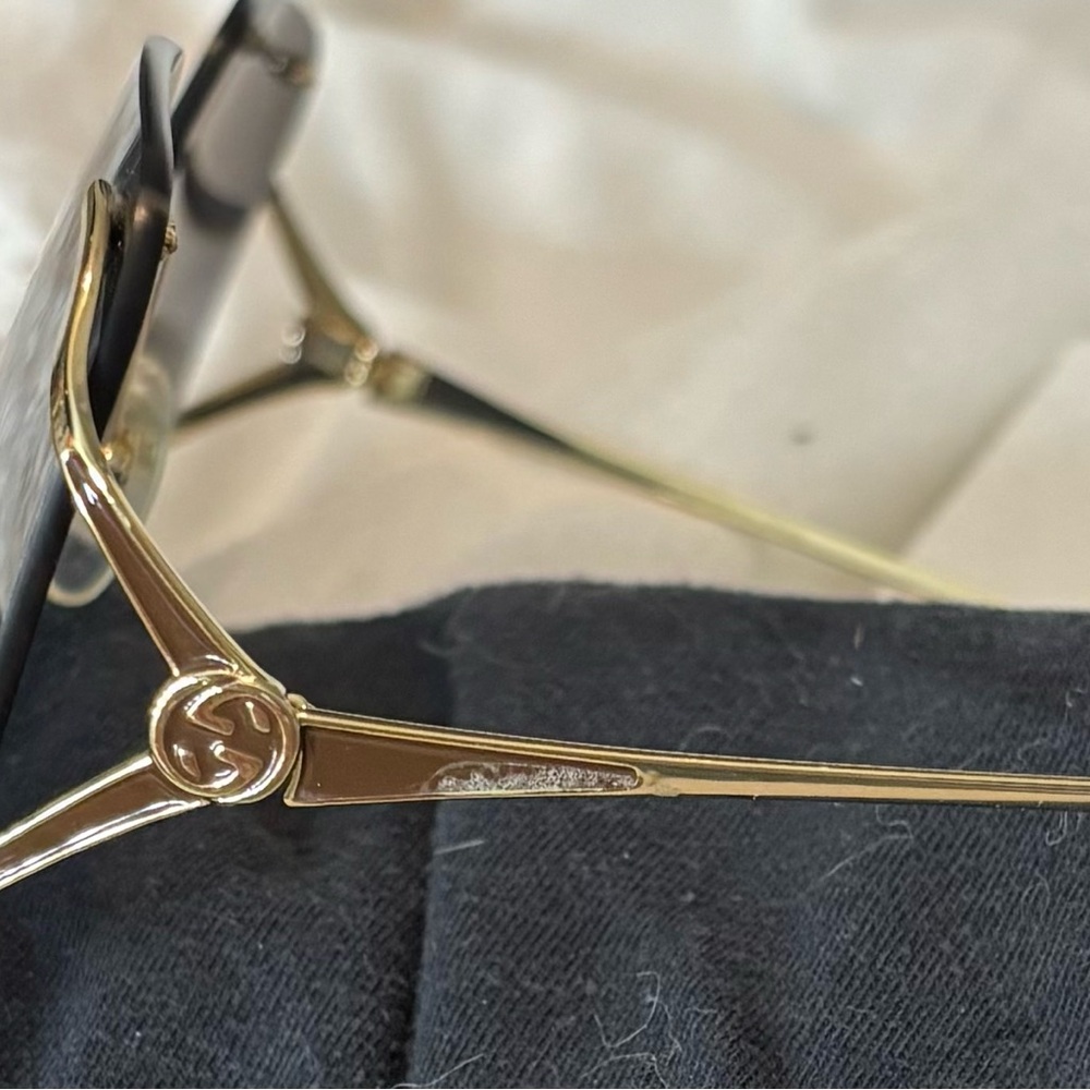 Gucci Designer Sunglasses
GG0646S 001 - Picture 4 of 11